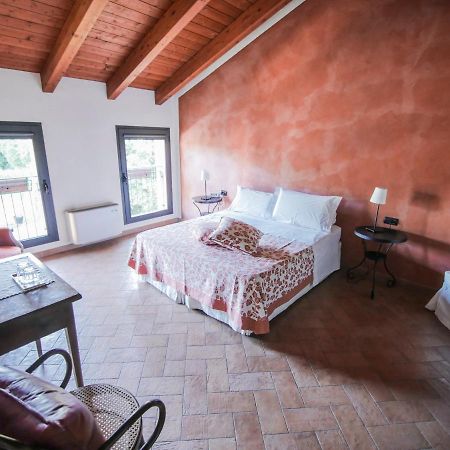 Quattro Castella Quattrocolli B&B المظهر الخارجي الصورة