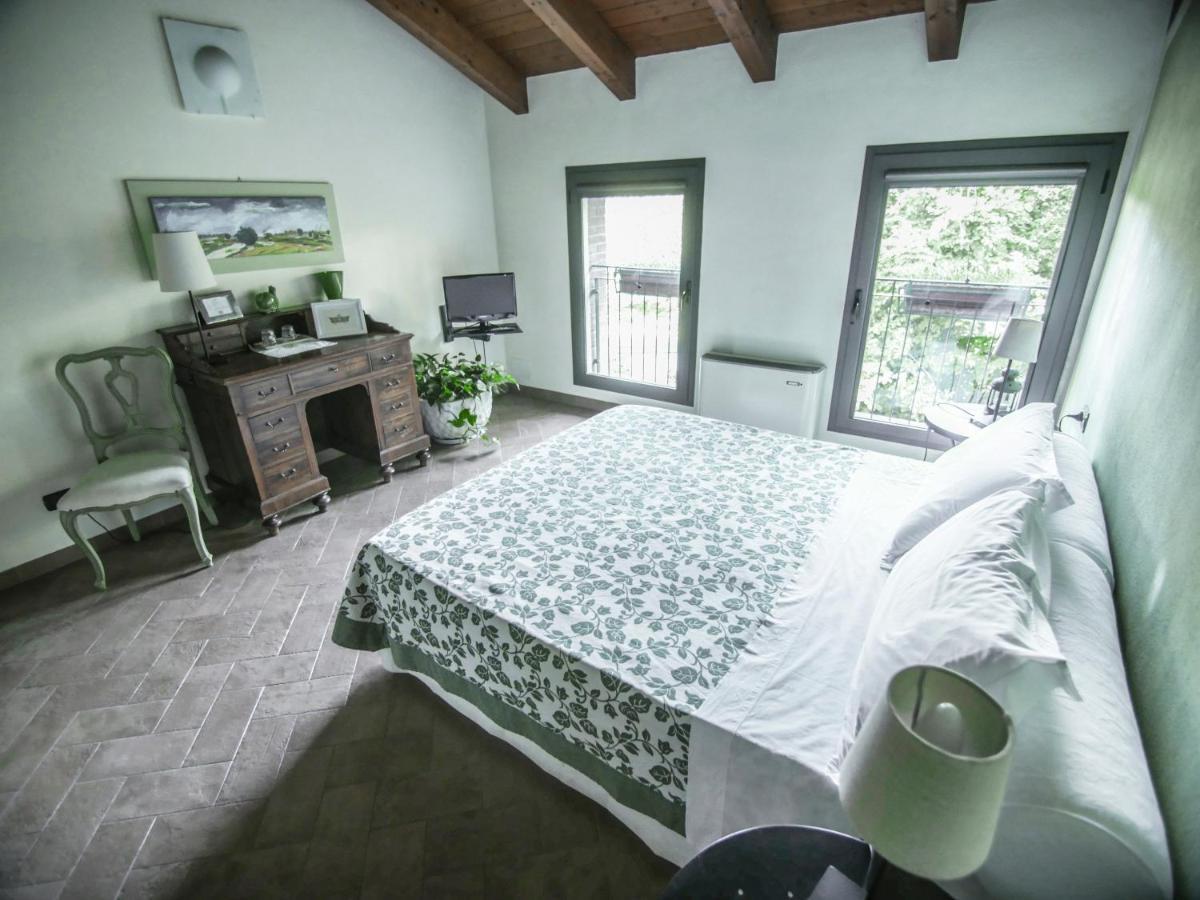Quattro Castella Quattrocolli B&B المظهر الخارجي الصورة