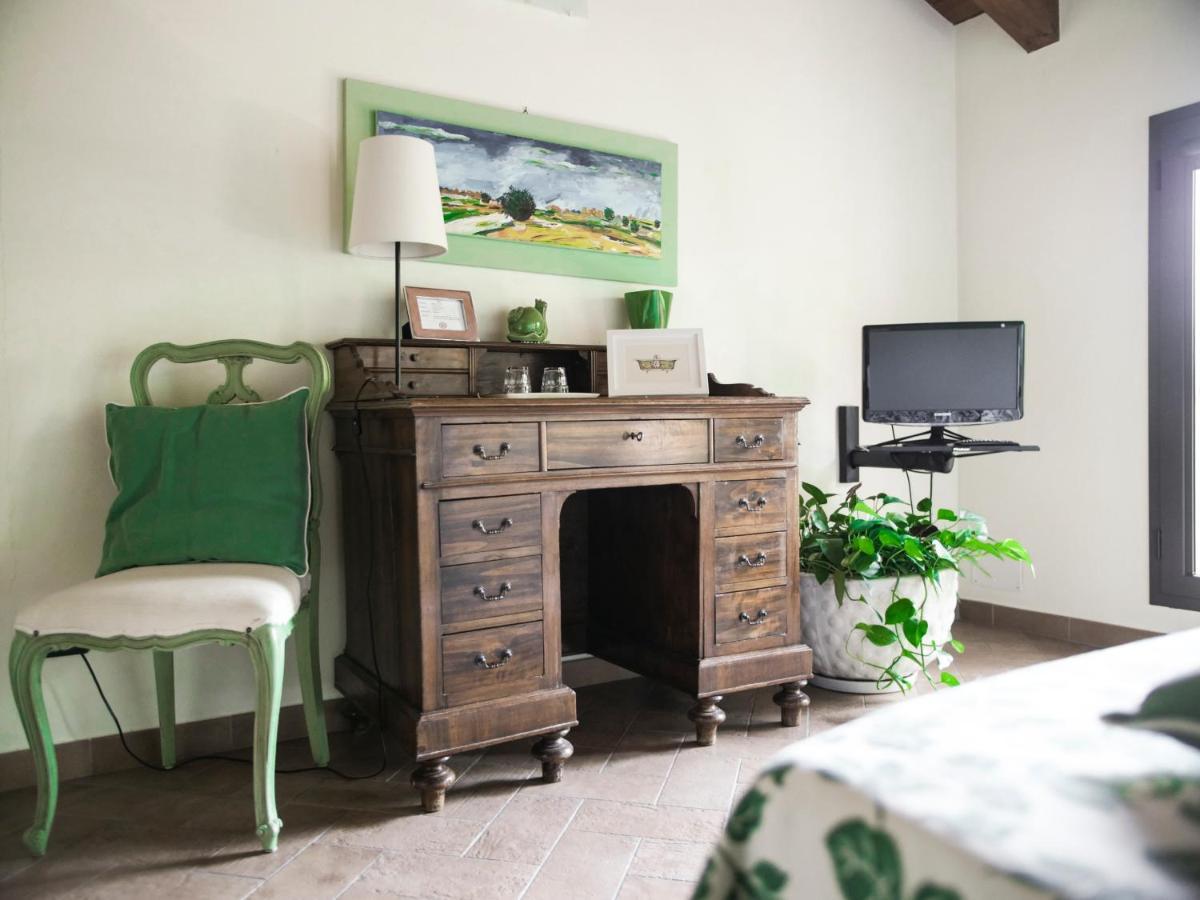 Quattro Castella Quattrocolli B&B المظهر الخارجي الصورة
