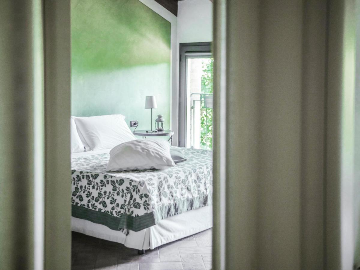 Quattro Castella Quattrocolli B&B المظهر الخارجي الصورة