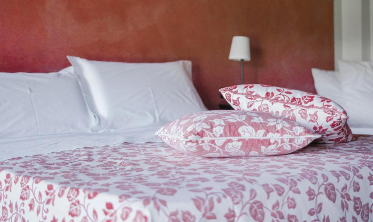 Quattro Castella Quattrocolli B&B المظهر الخارجي الصورة