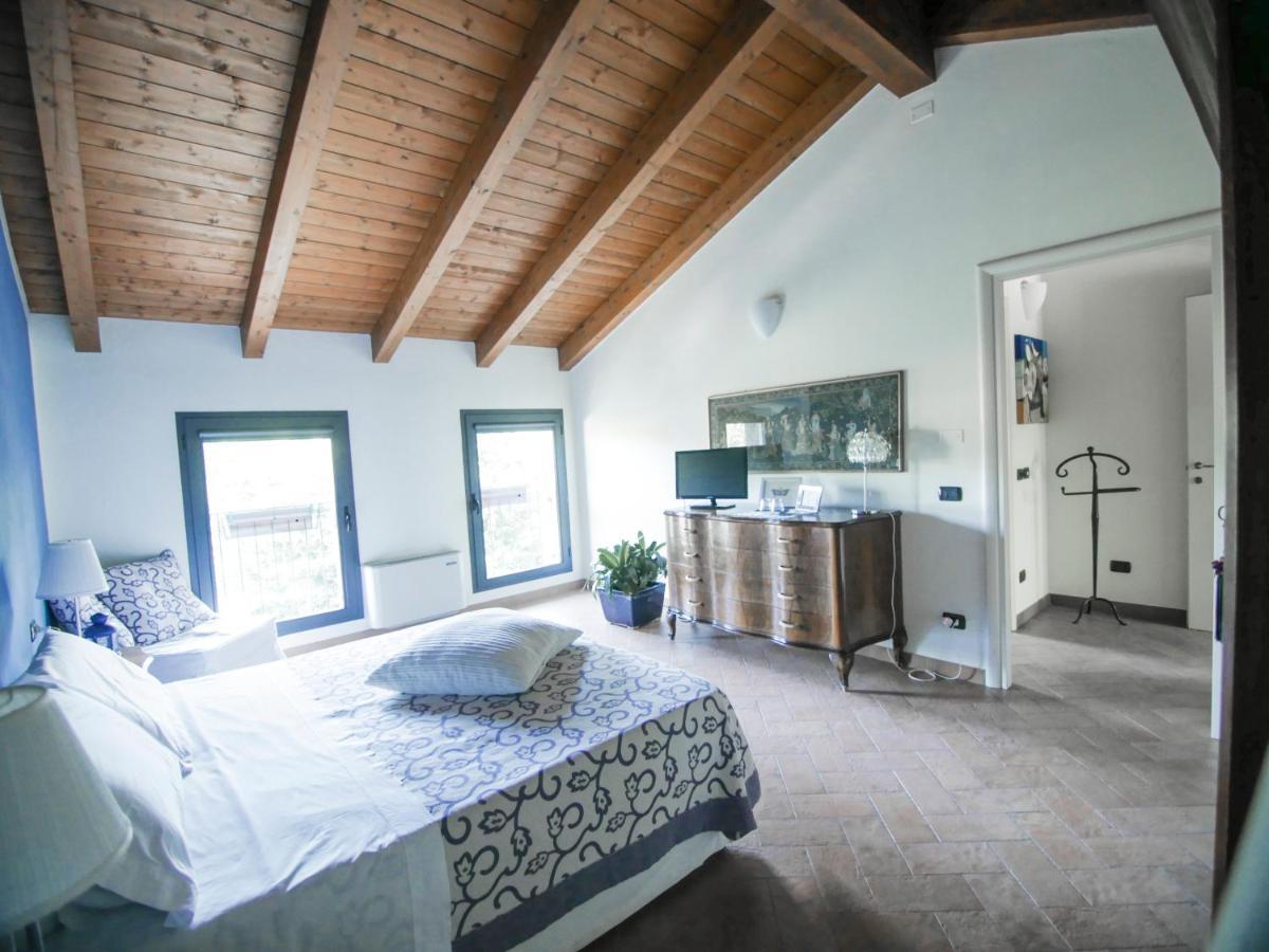 Quattro Castella Quattrocolli B&B المظهر الخارجي الصورة