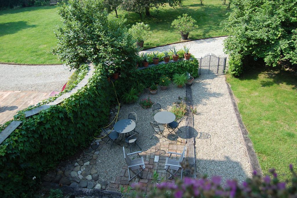 Quattro Castella Quattrocolli B&B المظهر الخارجي الصورة