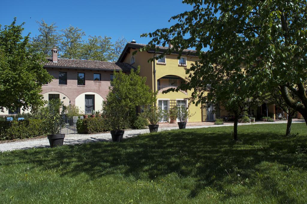 Quattro Castella Quattrocolli B&B المظهر الخارجي الصورة