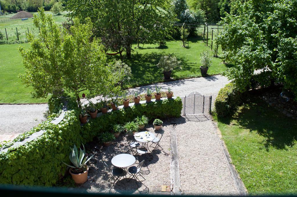 Quattro Castella Quattrocolli B&B المظهر الخارجي الصورة
