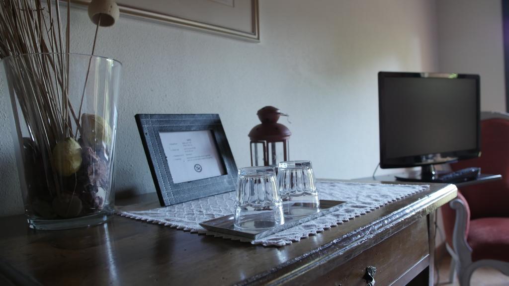 Quattro Castella Quattrocolli B&B المظهر الخارجي الصورة